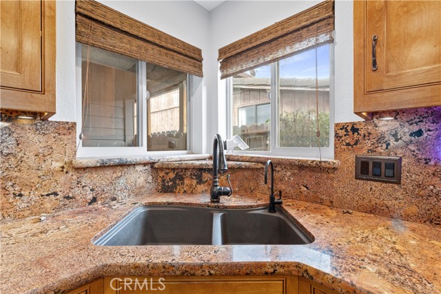 Detail Gallery Image 14 of 73 For 1856 Southfork Pl, Paso Robles,  CA 93446 - 3 Beds | 4 Baths