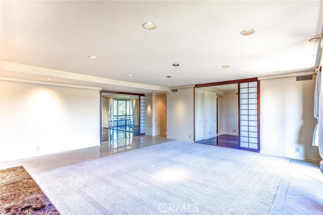 Detail Gallery Image 3 of 64 For 885 S Orange Grove Bld #32,  Pasadena,  CA 91105 - 3 Beds | 2/1 Baths