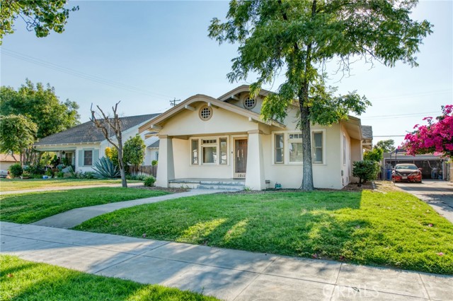 Detail Gallery Image 5 of 35 For 1011 N Thorne Ave, Fresno,  CA 93728 - 3 Beds | 1 Baths