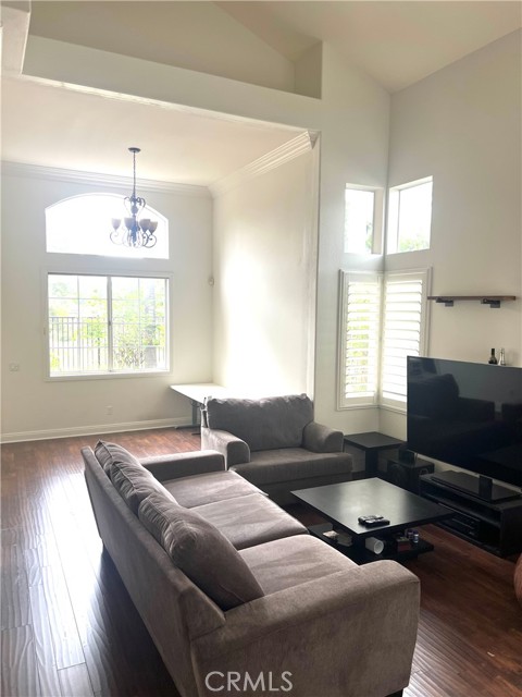 13564 Esprit Avenue, San Diego CA: https://media.crmls.org/medias/94dd1d3d-604b-4a03-a32f-d4dcec91f0a6.jpg