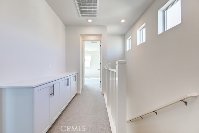 Detail Gallery Image 17 of 33 For 791 Benchmark, Irvine,  CA 92618 - 3 Beds | 3/1 Baths