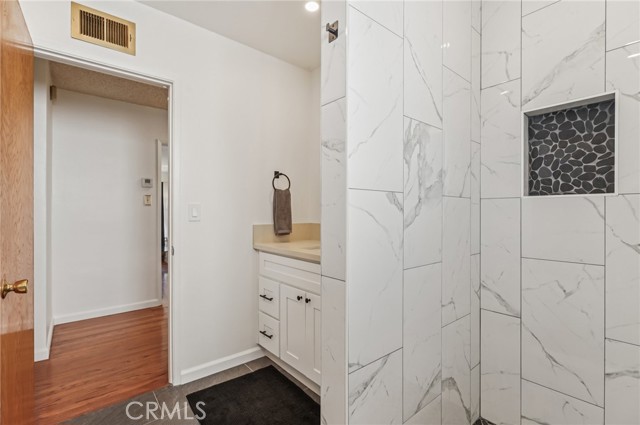 Detail Gallery Image 27 of 50 For 5801 Repetto Ave, East Los Angeles,  CA 90022 - 3 Beds | 1/1 Baths