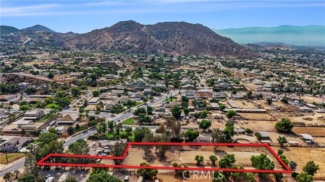 0 California, Norco CA: https://media.crmls.org/medias/94ded613-2b81-4a05-b271-dbae361053b4.jpg