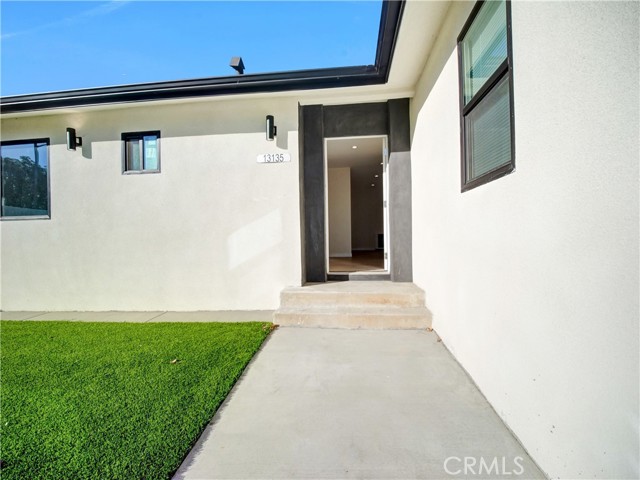 Detail Gallery Image 2 of 19 For 13135 Burton St, North Hollywood,  CA 91605 - 3 Beds | 2 Baths