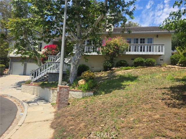 22755 Dale Court, Chatsworth CA: https://media.crmls.org/medias/94df720e-8597-41e9-a678-400a4aaaae64.jpg
