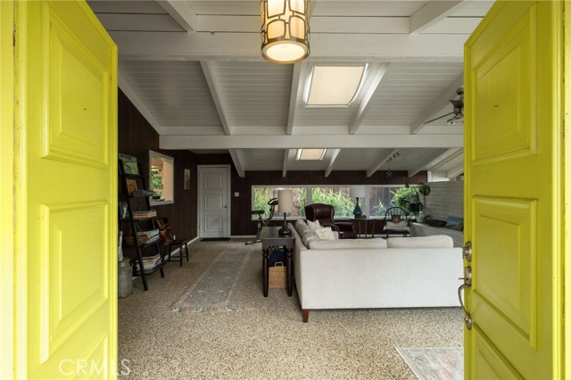 Detail Gallery Image 7 of 39 For 1264 W Celeste, Fresno,  CA 93711 - 4 Beds | 3 Baths