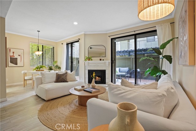 Detail Gallery Image 6 of 40 For 330 Cordova St #155,  Pasadena,  CA 91101 - 2 Beds | 2 Baths