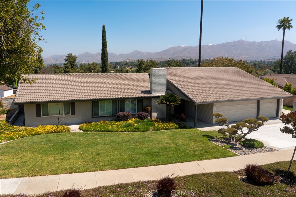 5410 Via San Jacinto