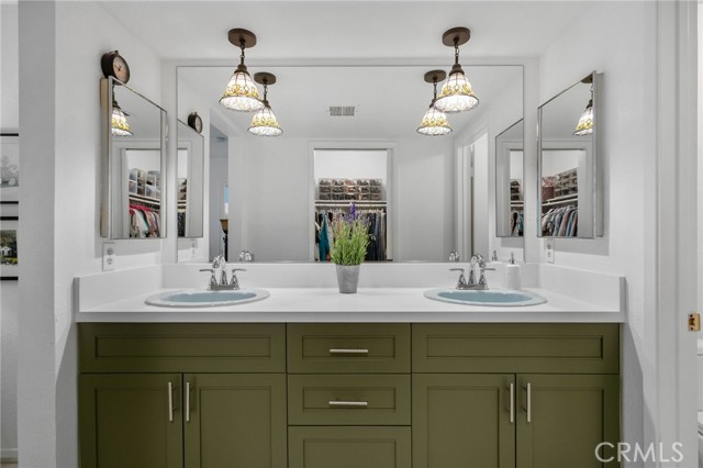 254 E Fern Avenue, Redlands CA: https://media.crmls.org/medias/94e14a59-2c0b-4ebf-940b-57b604ef6bf4.jpg