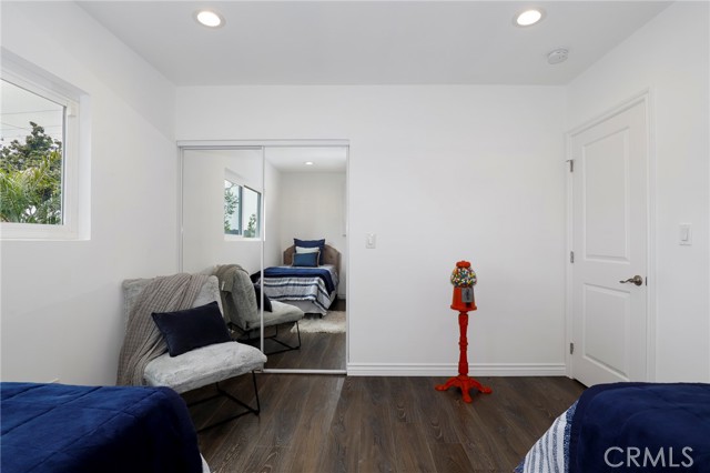 6164 Lorelei Avenue, Lakewood CA: https://media.crmls.org/medias/94e1b180-a753-43e4-9376-cbd766f083b9.jpg