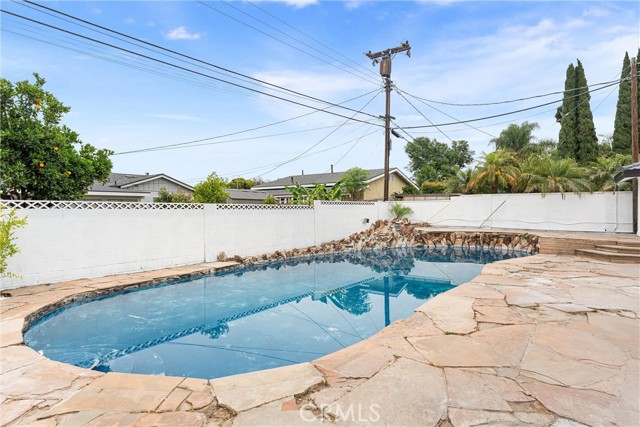 Detail Gallery Image 29 of 45 For 8771 La Grand Ave, Garden Grove,  CA 92841 - 3 Beds | 3 Baths