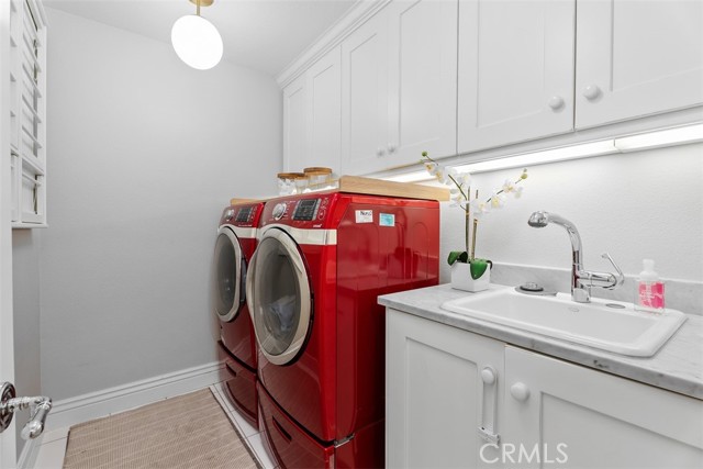 19256 Jasper Hill Road, Lake Forest CA: https://media.crmls.org/medias/94e34092-7fe6-43ed-84cb-18d8aa7d1463.jpg