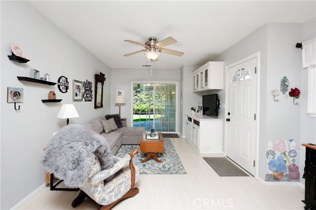 Detail Gallery Image 22 of 56 For 7457 3rd St, Downey,  CA 90241 - 3 Beds | 2 Baths