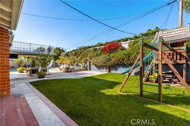 1191 La Limonar, North Tustin CA: https://media.crmls.org/medias/94e49e58-d114-4471-aefb-8eedfaff1b4b.jpg