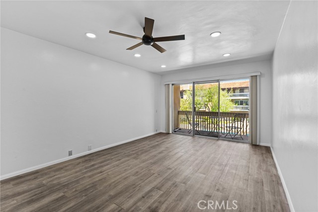 Detail Gallery Image 24 of 27 For 1885 Diamond Street #2-234,  San Diego,  CA 92109 - 2 Beds | 2 Baths