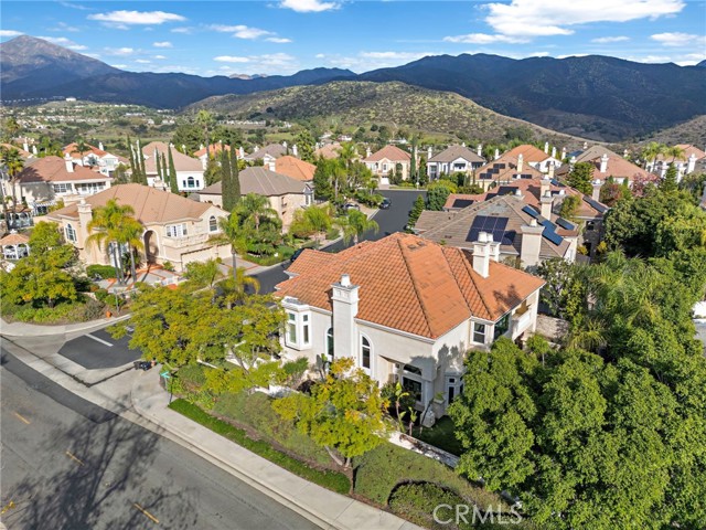 Detail Gallery Image 4 of 49 For 2 Dellwood, Rancho Santa Margarita,  CA 92679 - 4 Beds | 3/1 Baths