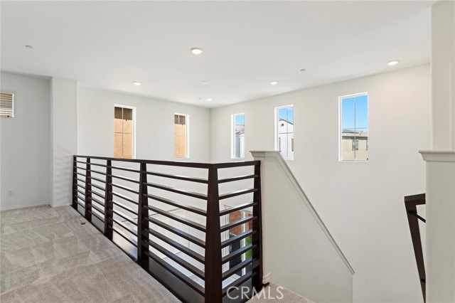 8729 Roving Place, Chino CA: https://media.crmls.org/medias/94e648ad-a56d-4825-8578-613479759fbf.jpg