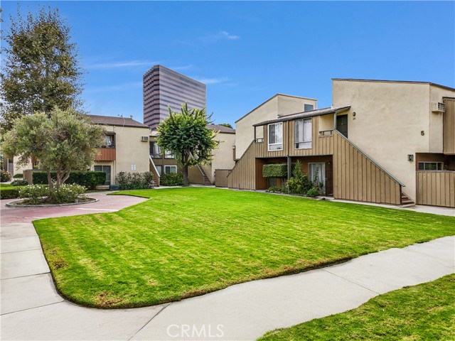 Detail Gallery Image 1 of 30 For 1001 W Stevens Ave #141,  Santa Ana,  CA 92707 - 2 Beds | 2 Baths