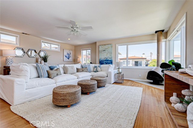 Detail Gallery Image 24 of 56 For 715 W 29th St, San Pedro,  CA 90731 - 3 Beds | 2/1 Baths