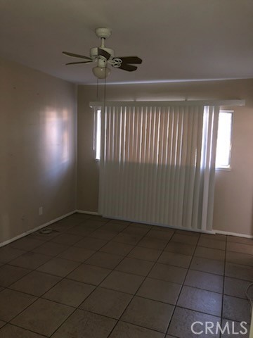 Detail Gallery Image 6 of 21 For 1851 W Glenoaks Ave #C,  Anaheim,  CA 92801 - 3 Beds | 2 Baths