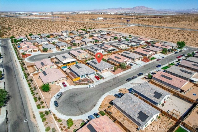 Detail Gallery Image 5 of 22 For 11932 Bluff Ct, Adelanto,  CA 92301 - 3 Beds | 2 Baths