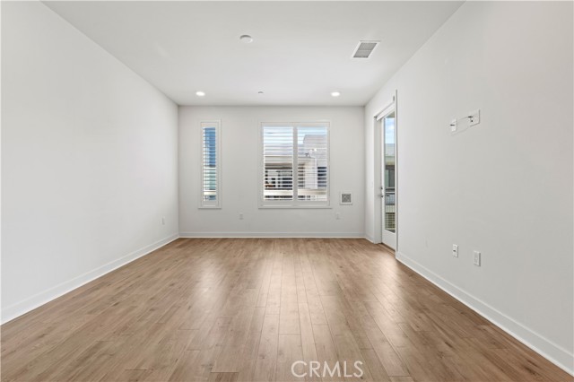 Detail Gallery Image 21 of 24 For 2506 Nolita, Irvine,  CA 92612 - 2 Beds | 2 Baths