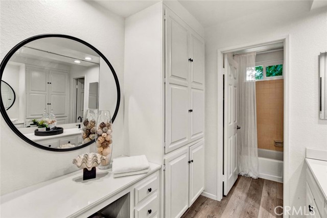 Detail Gallery Image 23 of 28 For 2569 Elden Ave #A1,  Costa Mesa,  CA 92627 - 2 Beds | 2/1 Baths