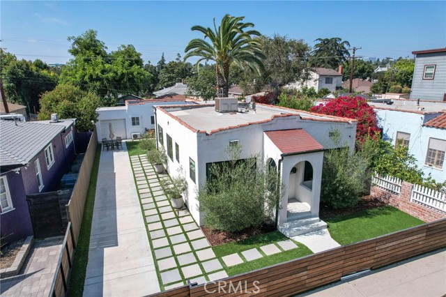 Detail Gallery Image 38 of 49 For 3345 Oakhurst Ave, Los Angeles,  CA 90034 - 3 Beds | 3 Baths