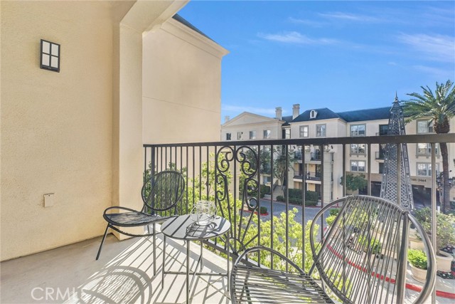 Detail Gallery Image 25 of 26 For 3300 Watermarke Pl, Irvine,  CA 92612 - 2 Beds | 2 Baths