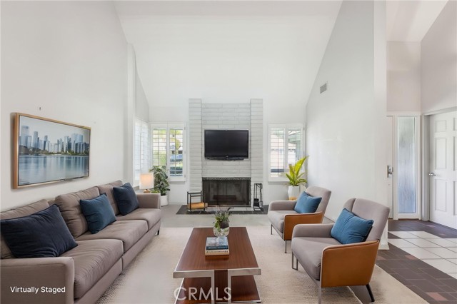 8351 Kentland Avenue, West Hills CA: https://media.crmls.org/medias/94e96cb5-2caa-48cd-8bbc-c28173dd8515.jpg