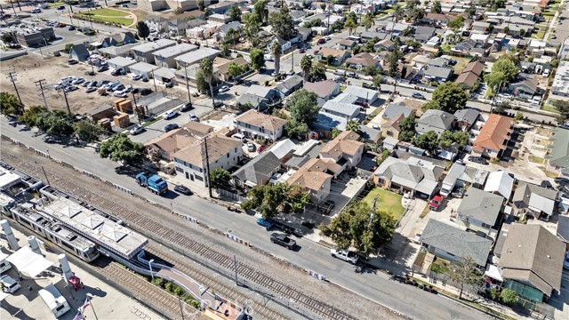 Detail Gallery Image 4 of 24 For 309 N Willowbrook Ave, Compton,  CA 90220 - 2 Beds | 1 Baths