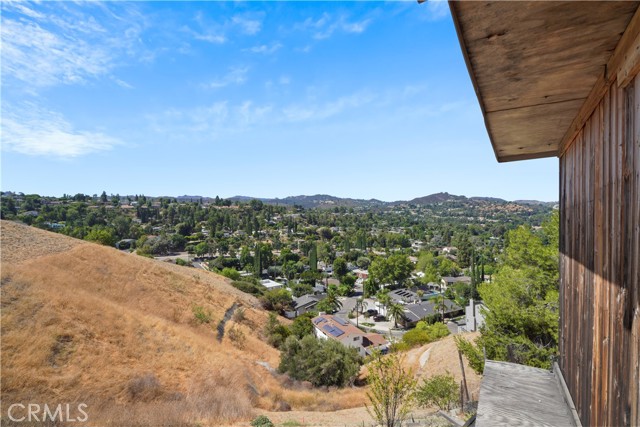 Detail Gallery Image 48 of 60 For 22628 Quinta Rd, Woodland Hills,  CA 91364 - 4 Beds | 2/1 Baths