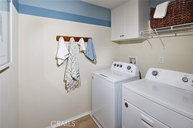 Detail Gallery Image 11 of 16 For 1431 Giosetta St, Perris,  CA 92571 - 4 Beds | 3/1 Baths