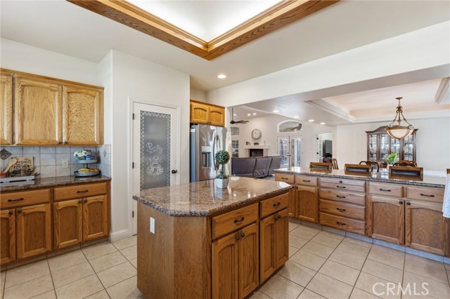 Detail Gallery Image 15 of 45 For 3296 Hollow Ave, Madera,  CA 93637 - 3 Beds | 2/1 Baths