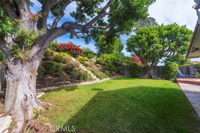 Detail Gallery Image 30 of 41 For 2221 via Alamitos, Palos Verdes Estates,  CA 90274 - 3 Beds | 3 Baths