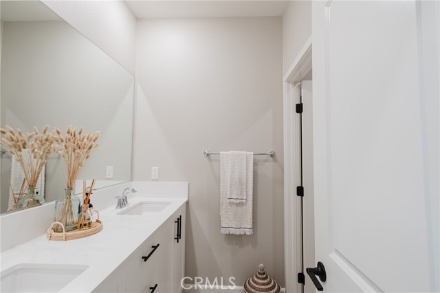 Detail Gallery Image 29 of 43 For 3523 Brody, Oceanside,  CA 92056 - 4 Beds | 3/1 Baths