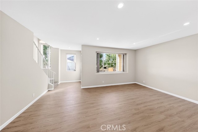 Detail Gallery Image 14 of 37 For 23429 S Vermont Ave #B,  Torrance,  CA 90502 - 3 Beds | 3 Baths