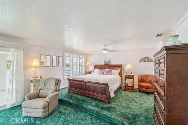 29368 Big Range Road, Canyon Lake CA: https://media.crmls.org/medias/94ee4163-4418-475c-890f-2a15dc32488c.jpg