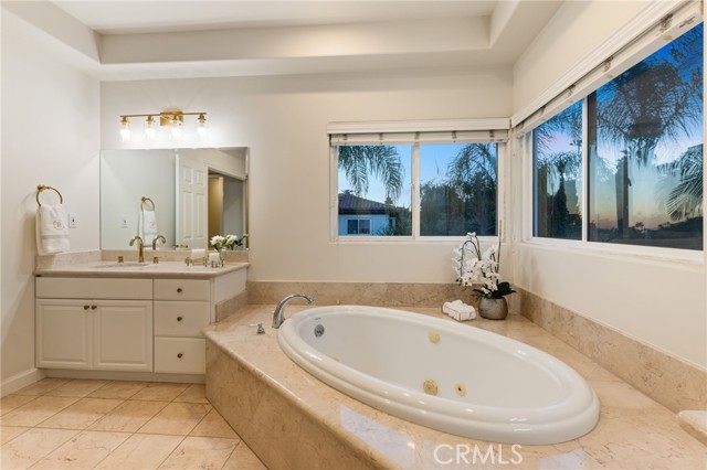 Detail Gallery Image 29 of 42 For 1320 N Raymond, Fullerton,  CA 92831 - 5 Beds | 4/1 Baths