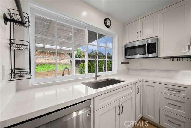 Detail Gallery Image 19 of 42 For 2371 Northpark St, Thousand Oaks,  CA 91362 - 3 Beds | 2 Baths