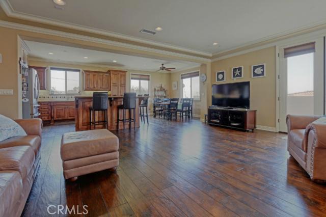 123 Guadalupe Avenue, Redondo Beach, California 90277, 4 Bedrooms Bedrooms, ,2 BathroomsBathrooms,Residential,Sold,Guadalupe,SB15097321