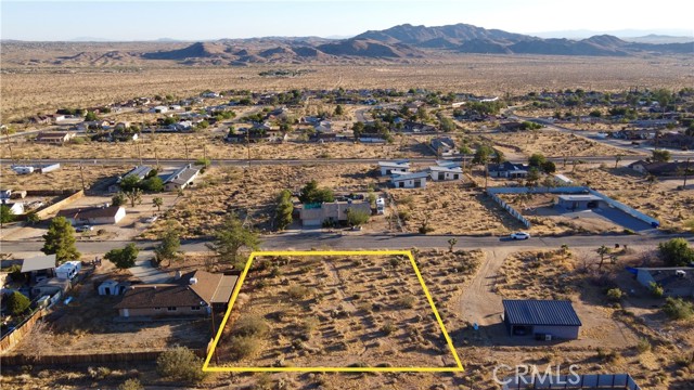 Detail Gallery Image 8 of 20 For 60255 Natoma Trl, Joshua Tree,  CA 92252 - – Beds | – Baths