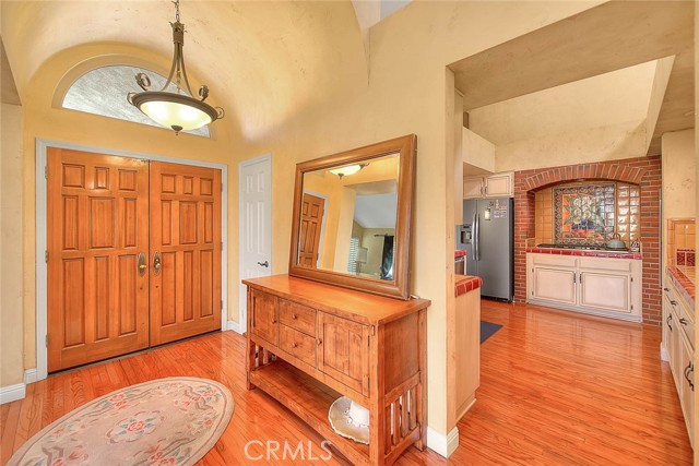 Detail Gallery Image 4 of 70 For 1873 Paseo La Paz, Pomona,  CA 91768 - 3 Beds | 2 Baths
