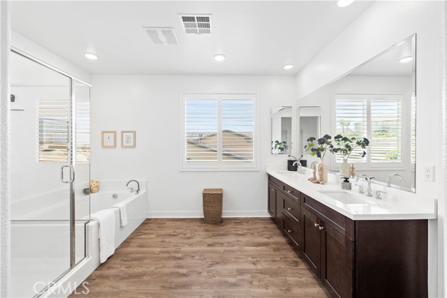 31041 Bridle Way, Menifee CA: https://media.crmls.org/medias/94f1cd5b-7f82-4735-bc63-6a81079e3be1.jpg