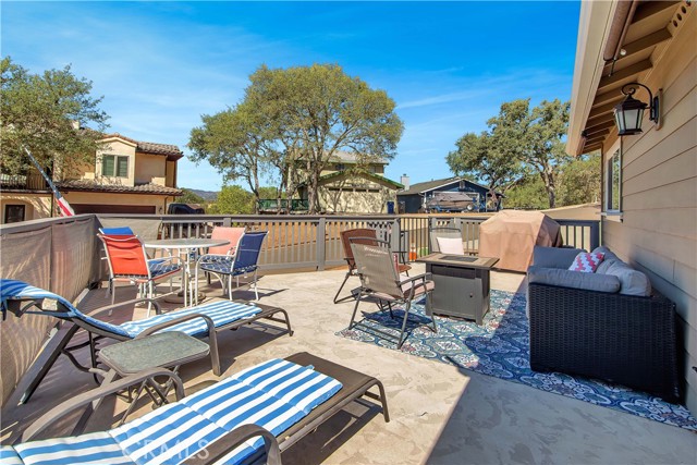 2182 Ridge Rider Road, Bradley, CA, 93426 2182 Ridge Rider Road, Bradley, CA, 93426