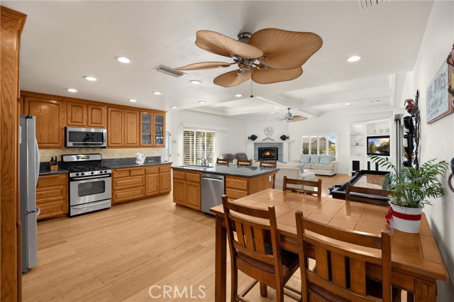 Detail Gallery Image 6 of 56 For 6183 Malvern Ave, Rancho Cucamonga,  CA 91737 - 3 Beds | 2 Baths