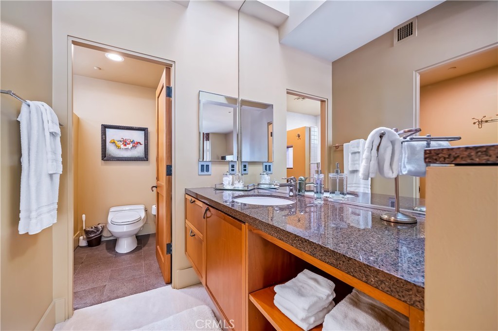 MLS #OC25123964 image #38