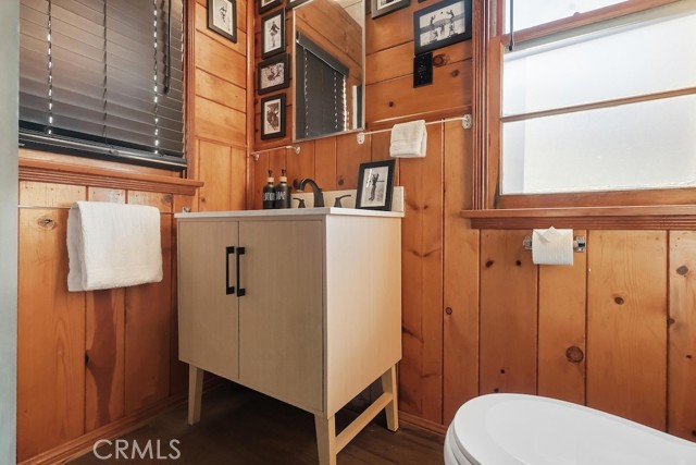 Detail Gallery Image 15 of 16 For 1053 Bruin, Fawnskin,  CA 92333 - 2 Beds | 1 Baths