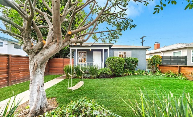 Front Image Thumbnail for CRPW26012960