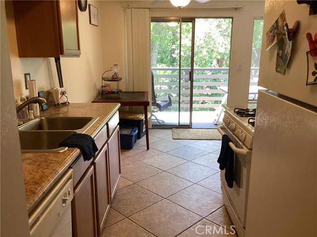 Detail Gallery Image 5 of 18 For 1480 W Lambert Rd #288,  La Habra,  CA 90631 - 1 Beds | 1 Baths